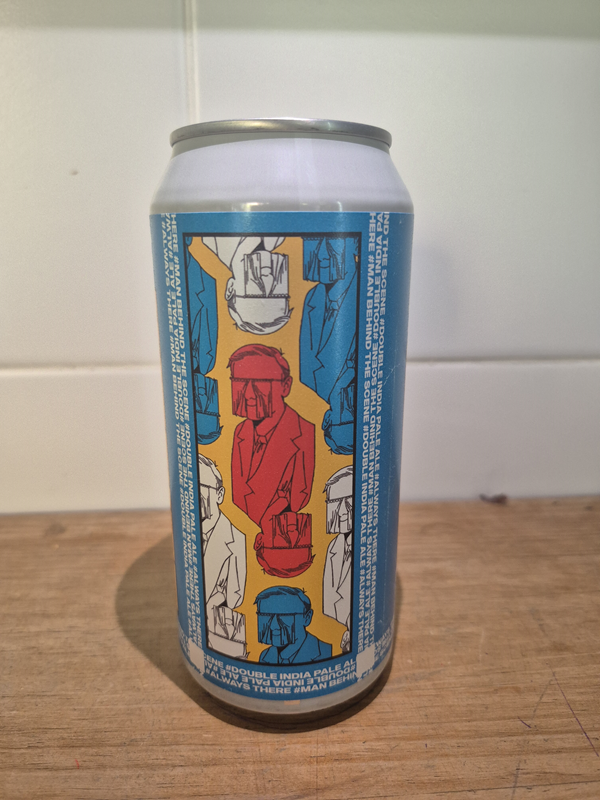 Oddity - Man behind the scene - Doble NEIPA - Imagen 4