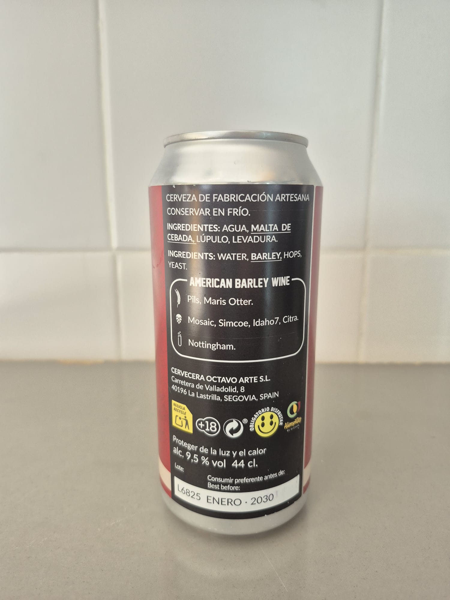 Piraña de Octavo Arte & SanFrutos – American Barley Wine - Imagen 3